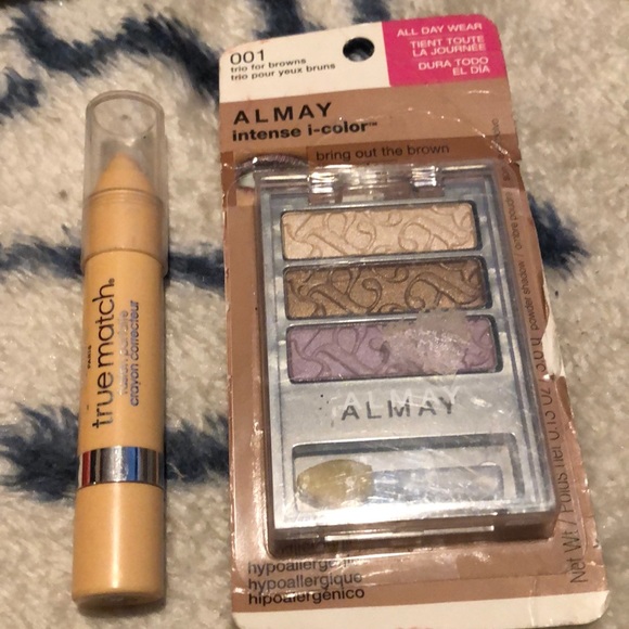 Makeup bundle - Picture 3 of 4